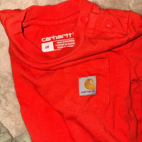 Carhartt Camo Overalls and Graphic Bodysuit Set - Picture 3 of 3